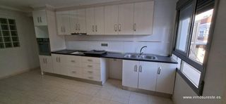 Lloguer Pis a Orihuela Ciudad. Alquiler de piso en orihuela, zona centro, junto al nuevo superm