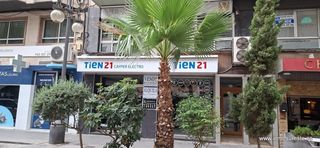 Lloguer Local Comercial a Orihuela Ciudad. Alquiler de local comercial en el centro de orihuela, con 113 m2