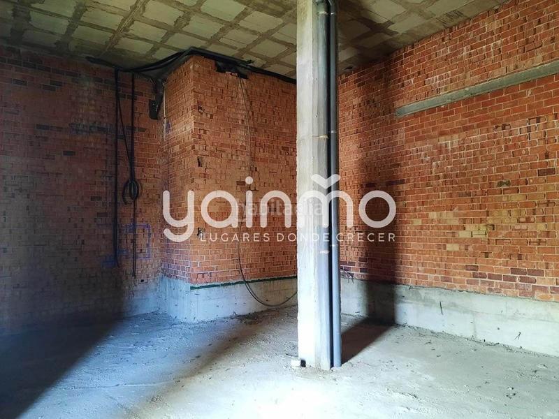 Foto 4ea5bb72-94cb-483f-8417-2d56eea2dc98. Location local commercial dans Renfe - Bulevar 1ª y 2ª Fase Jaén