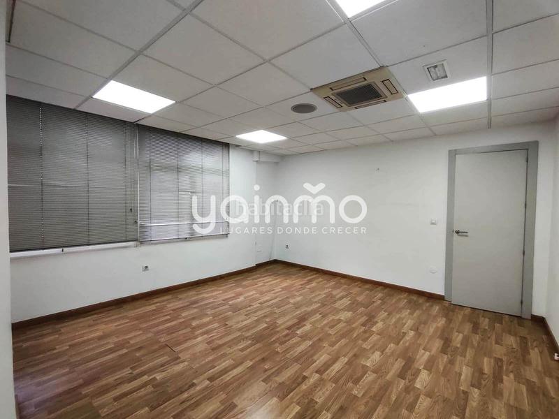 Foto 65df9416-a48a-41a0-9e47-04d0c23c4f22. Location bureau dans Hospital Jaén