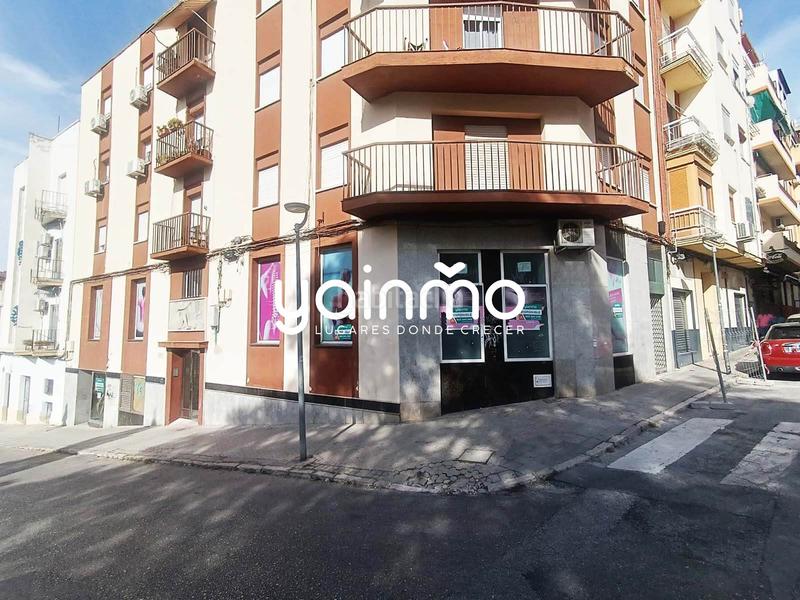 Foto 05c79e35-7ef8-405c-ad3d-9cc36c7579b5. Lloguer local comercial a Hospital Jaén