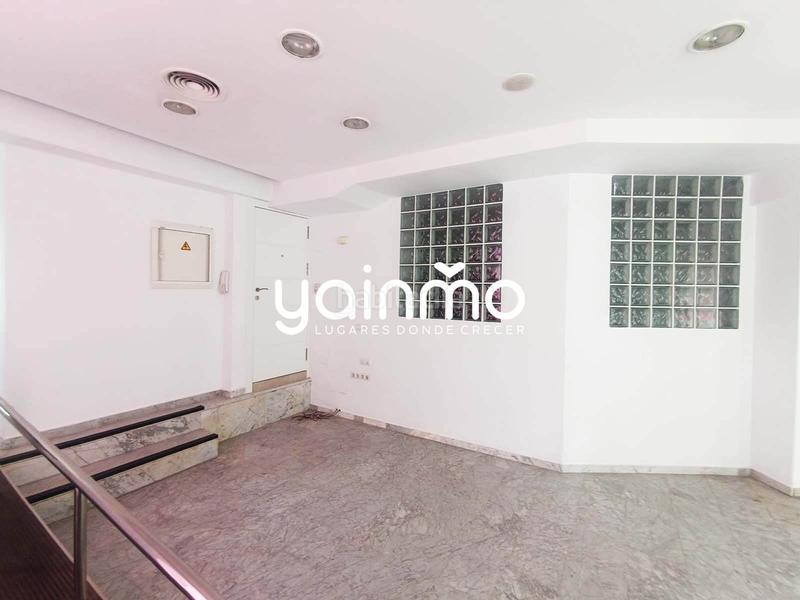 Foto b53a8597-1caa-45cb-9941-0ac0a043cdcc. Lloguer local comercial a Hospital Jaén