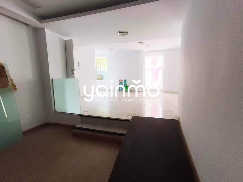 Foto d0499820-9a3c-4eb3-9aaa-a10b0088baa6. Lloguer local comercial a Hospital Jaén