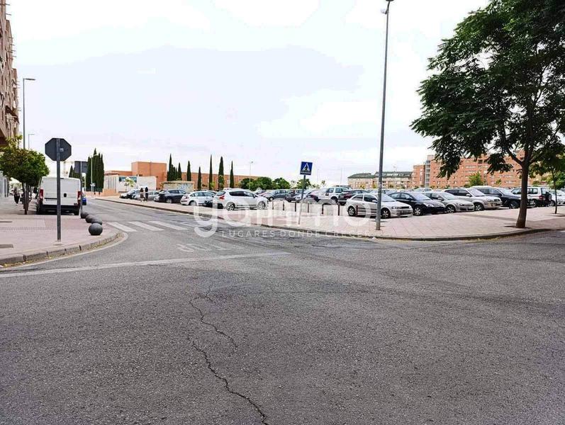 Foto 4ae07b7d-cfd5-467f-8fd4-e0f688c1389d. Affitto locale commerciale in Renfe - Bulevar 1ª y 2ª Fase Jaén