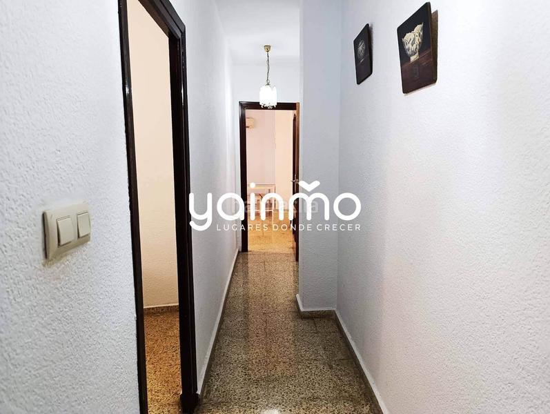Foto 0636a221-f0c0-4e5c-bf4a-bab2d9b59a4d. Piso se vende piso totalmente amueblado en el centro en Jaén