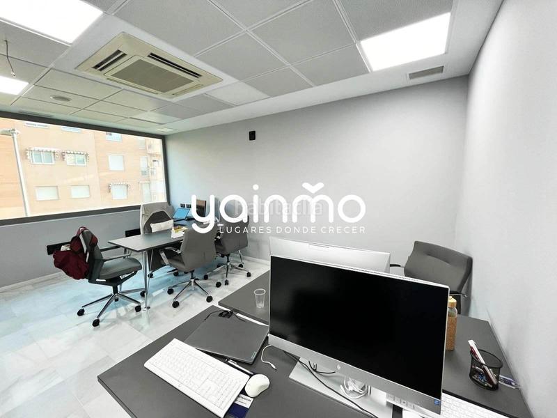 Foto 5e565092-e6a3-426a-ada8-286398eafc4c. Office space in calle esteban ramírez martínez 2 in Jaén