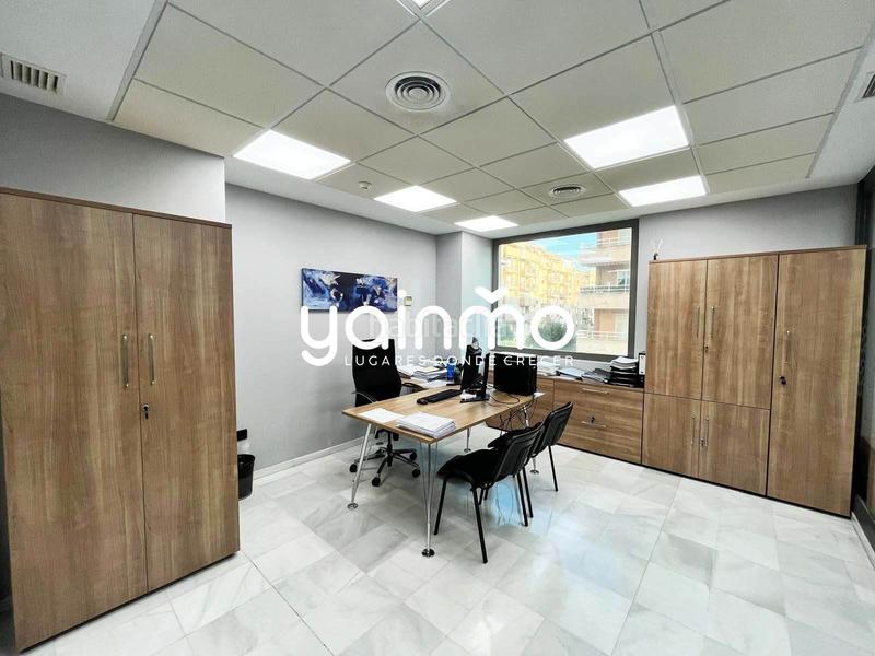 Foto e1a04f10-826f-4c05-a716-c836785b499c. Office space in calle esteban ramírez martínez 2 in Jaén