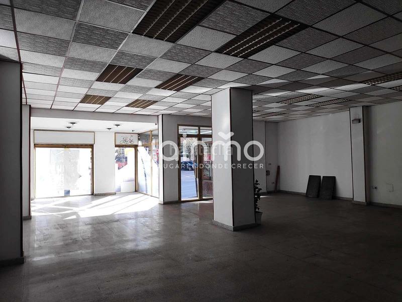 Foto 73f726c1-50e0-4b0f-b108-3c1e45995a05. Local comercial se vende local comercial de 332 m2 en Jaén