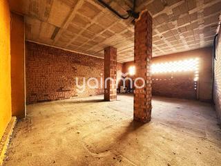 Rent Business premise in Renfe - Bulevar 1ª y 2ª Fase. Se alquila local comercial en bruto en 2ª fase del bulevar