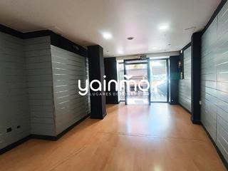 Location Local commercial à Peñamefecit - Avda Barcelona. ¡oportunidad de alquiler en zona comercial en avda. andalucía!