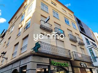 Rent Office space  Calle san clemente. ¡descubre la oficina perfecta para tu negocio en el corazón come