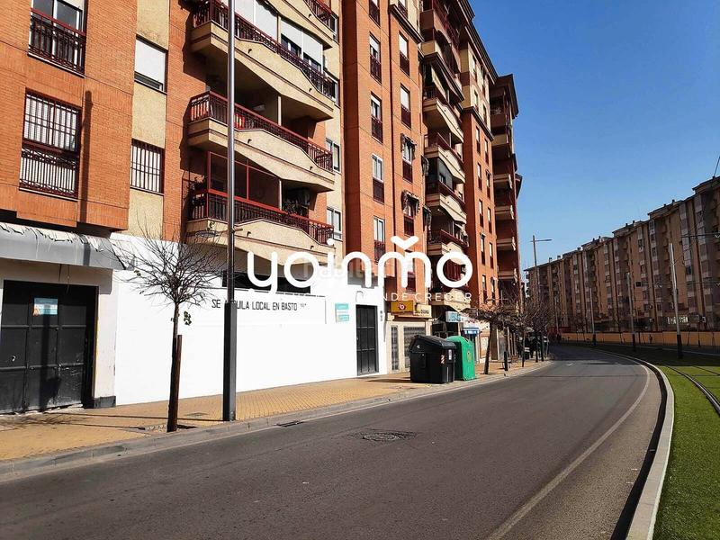Foto 8d767b7f-8147-4dfc-afae-28ae6782f342. Rent business premise in Renfe - Bulevar 1ª y 2ª Fase Jaén