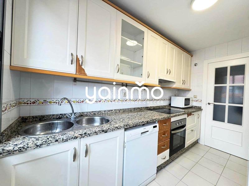 Foto 81cb6a08-1e19-40eb-aeae-a9aefe62da12. Lloguer pis amb aparcament piscina a El Valle - Universidad Jaén