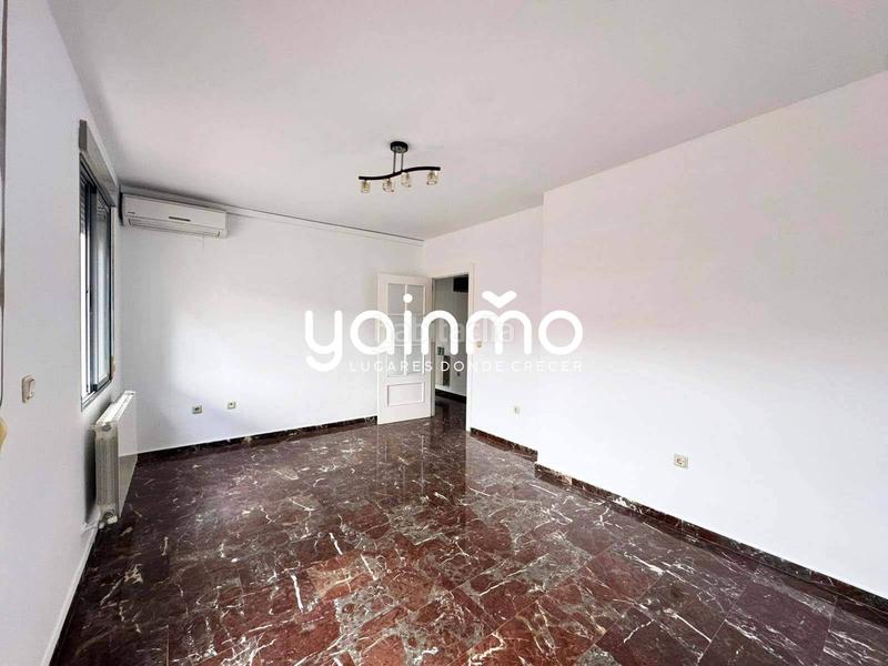 Foto b395e388-04b2-41e6-adf4-004de3216dc0. Lloguer pis amb aparcament piscina a El Valle - Universidad Jaén