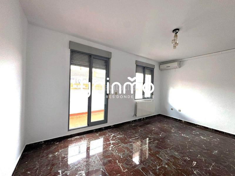 Foto 2be32dce-761e-430b-a6e3-5733743babfe. Location appartement avec parking piscine dans El Valle - Universidad Jaén