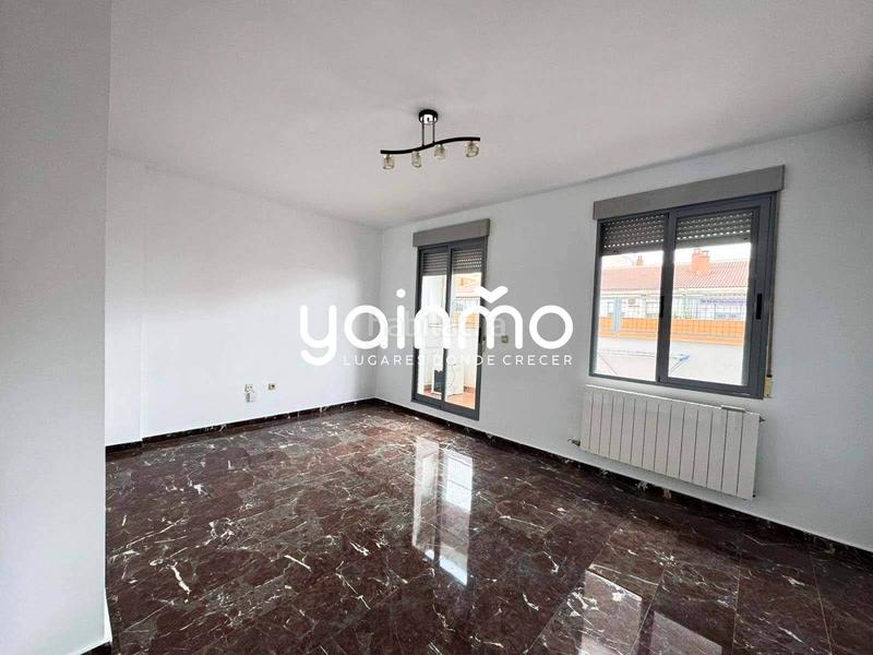 Foto 50e4b3c5-c6ae-4ef8-9f94-2e58c4d802df. Location appartement avec parking piscine dans El Valle - Universidad Jaén