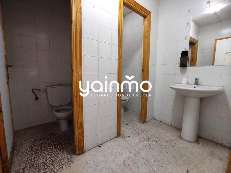 Foto 3de55958-df29-47e2-8e9f-6301f6200b87. Affitto locale commerciale in paseo de la estación 25y in Jaén