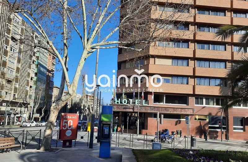 Foto a8560e75-c2f7-4656-a869-e50e6a97e348. Location local commercial dans paseo de la estación 25y dans Jaén