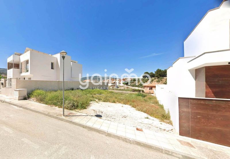 Foto caa19a56-1f78-4f54-8f63-7399ac60c102. Finca rústica a Villares (Los)