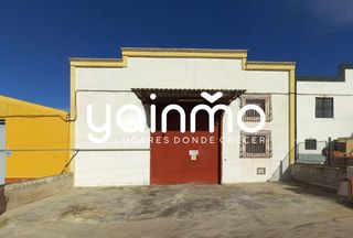 Nau industrial  Ds camino de cuevas 0. Ref. 2071  pol. managúa