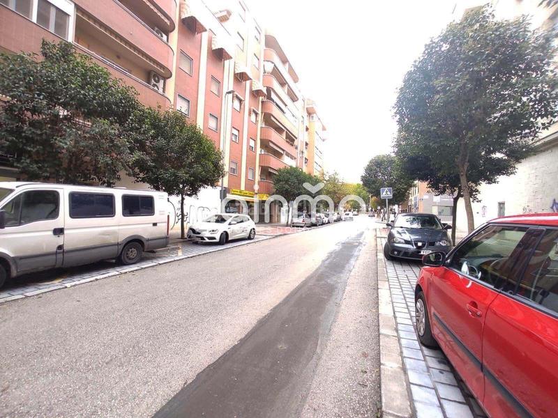 Foto 5f2a9c89-abd9-416c-a178-e94dee06404a. Lloguer local comercial a Renfe - Bulevar 1ª y 2ª Fase Jaén