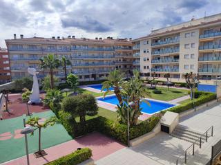 Pis a Fenals. Piso ideal para familias a un paso del centro y de la playa
