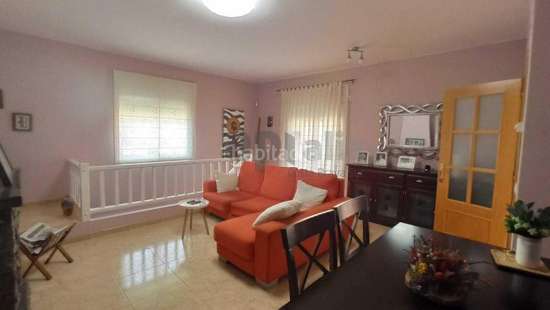Foto 1cab172a-c5df-4020-b868-499c6de1f793. Casa amb xemeneia aparcament a Aiguaviva Parc Vidreres