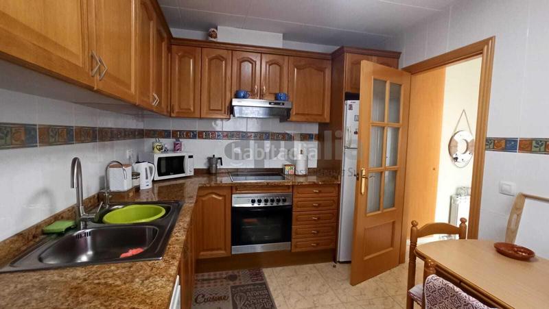 Foto d62d57db-ed43-4487-b3c8-0d14540e877d. Casa amb xemeneia aparcament a Aiguaviva Parc Vidreres