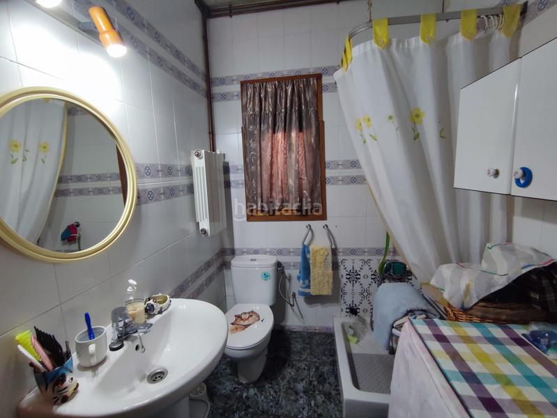 Foto 3e570c2f-3582-4973-84d2-1cef3180fc7e. Casa amb xemeneia aparcament piscina a Aiguaviva Parc Vidreres