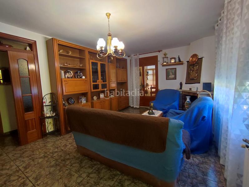 Foto 9923d95d-f164-4204-b556-4b73db56282a. Casa amb xemeneia aparcament piscina a Aiguaviva Parc Vidreres