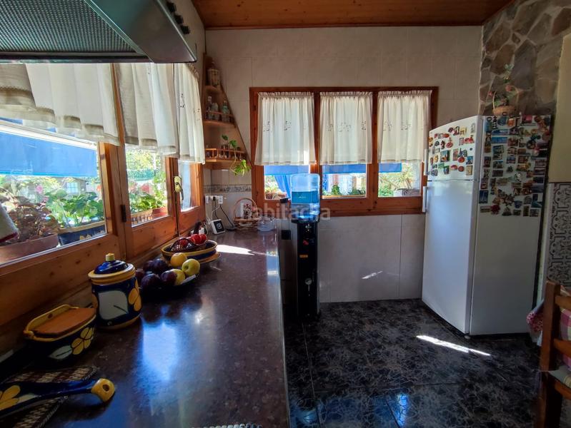 Foto d888235d-0054-43ac-8221-e4920621a8e8. Casa amb xemeneia aparcament piscina a Aiguaviva Parc Vidreres