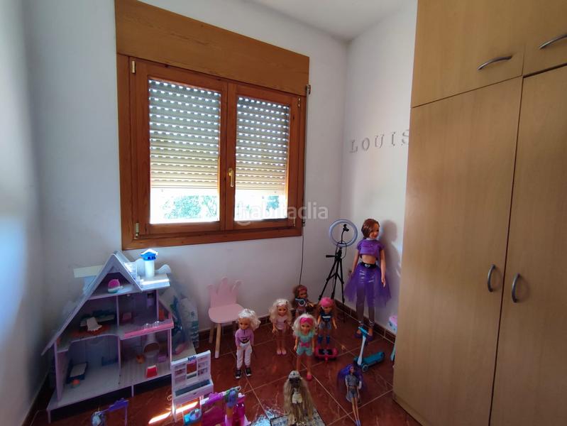 Foto f83c5959-7072-4a51-a23d-c6b9617293f0. Casa amb xemeneia aparcament piscina a Aiguaviva Parc Vidreres