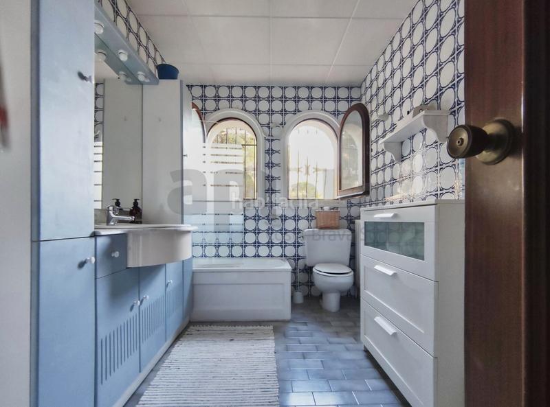 Foto f313c0ef-d2a0-4c8b-b75e-53f1485f0731. Casa en Roca Grossa Lloret de Mar