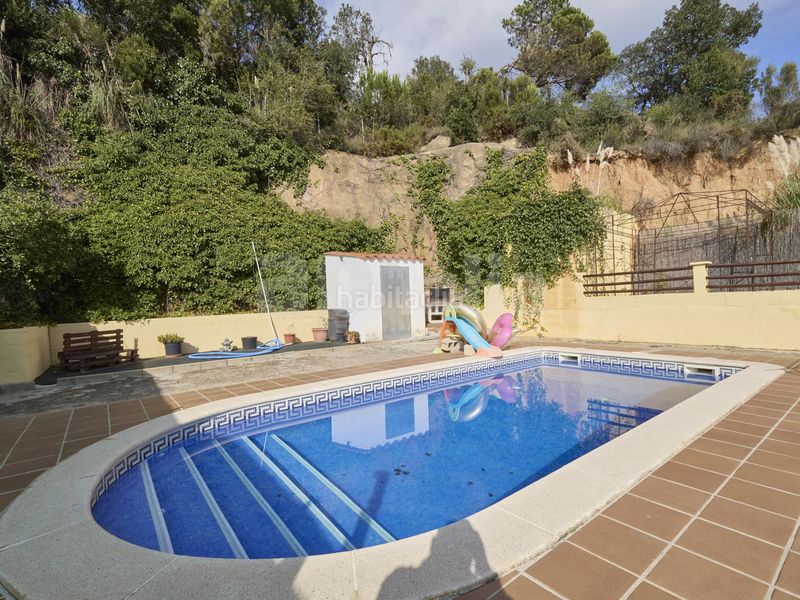Foto ebd96506-2376-475e-ab90-f466eca4fc02. Chalet avec cheminée chauffage parking piscine dans Vidreres
