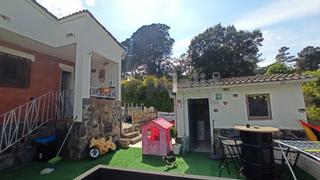 Semi detached house in Montbarbat