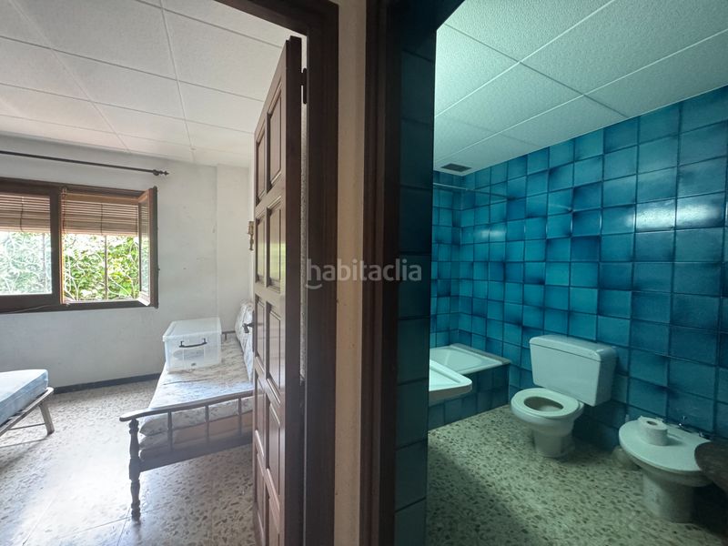Foto fec2aca2-8504-4315-a95a-82bbcb9ef458. Xalet amb xemeneia calefacció aparcament piscina a Lloret de Mar