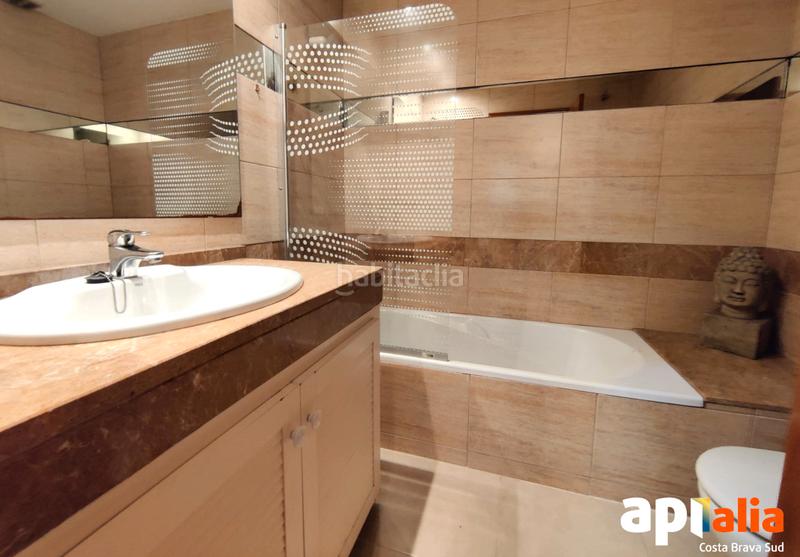 Foto 253e4f97-5ab8-45e7-9b54-32b649051be3. Apartment with heating in Centre Lloret de Mar