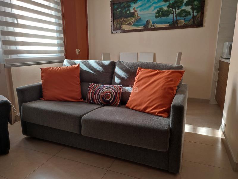 Foto 51b60521-c6bb-4a04-9ad6-1a9152df6fc4. Apartment with heating parking in Centre Lloret de Mar