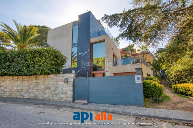 Foto cf66ad9b-fee8-4c9b-93ce-9d6a853b81f9. House in plaça quillat 1 in Santa Cristina-Sant Francesc Blanes