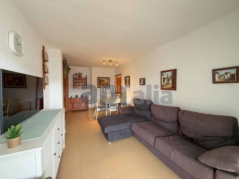 Foto 49847356-3874-4e59-a071-28bd1cbd7134. Flat with heating pool in Fenals Lloret de Mar