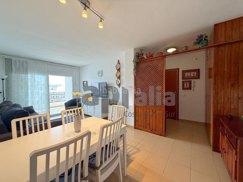 Foto bb0416f6-b468-4910-bedd-7ebc2ce7b6e6. Flat with heating pool in Fenals Lloret de Mar