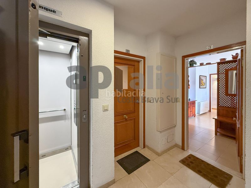 Foto d1c1f82f-ada0-463a-87ba-25a8abff8449. Flat with heating pool in Fenals Lloret de Mar