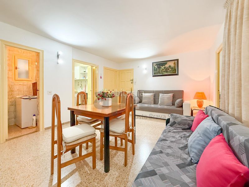 Foto 0a995b98-099e-44c9-a8c6-e7a6d4a03008. Apartament a Centre Lloret de Mar