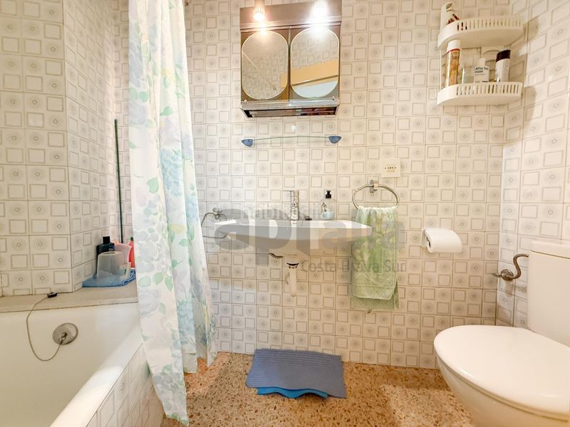 Foto 8472cba8-59d6-4c16-8737-1d60b0afa553. Apartament a Centre Lloret de Mar