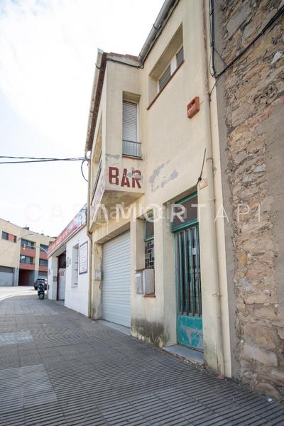 Foto cc31dc70-0d9c-4086-891c-037948b46520. House with parking in Torroella de Montgrí