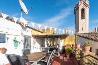 Casa  Esglesia. Casa  en el centro de verges