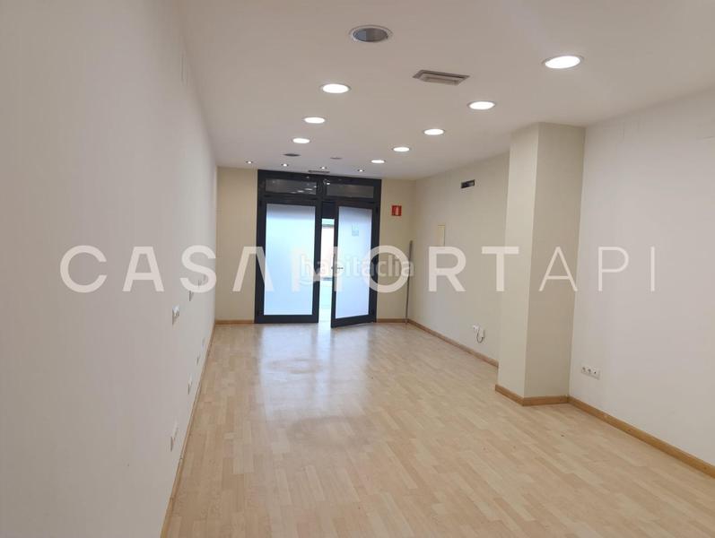 Foto 99f90424-7f13-44ac-890a-b57a6a64c540. Lloguer local comercial a Torroella de Montgrí