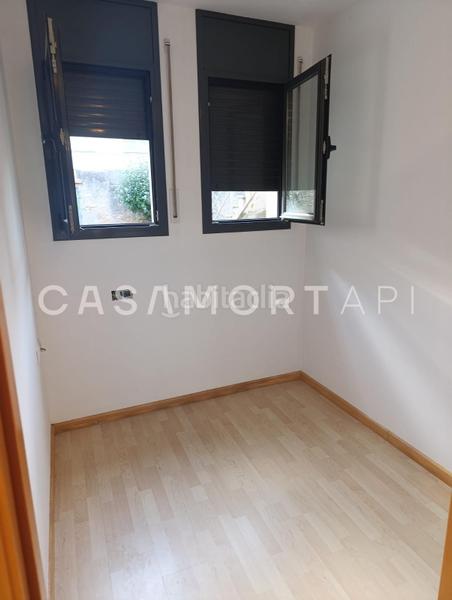 Foto ce4d2a92-4e70-4545-a083-3cf706107aea. Lloguer local comercial a Torroella de Montgrí