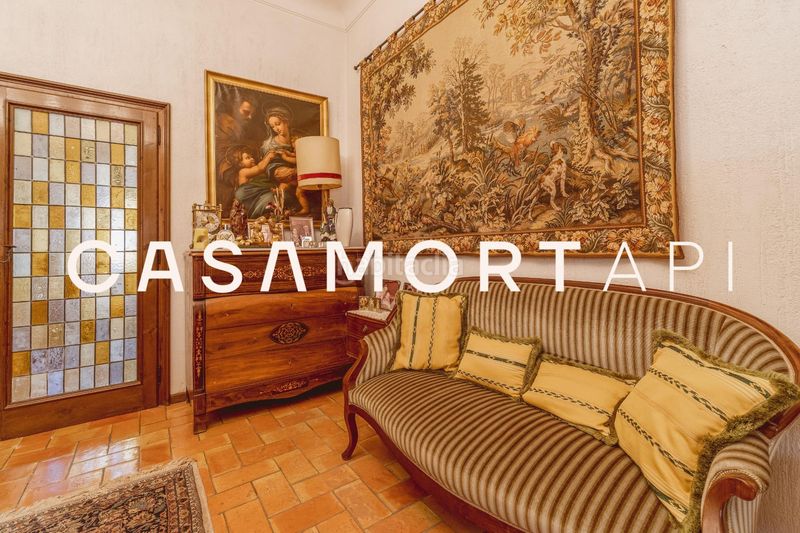 Foto b646ada4-8076-41bf-b6e9-2d4792c9d8d3. Casa amb aparcament a Torroella de Montgrí