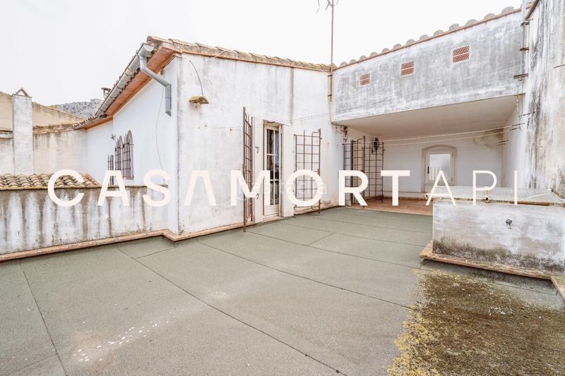 Foto c5ea0c5b-d18c-43c7-a318-13e06596857a. Casa amb aparcament a Torroella de Montgrí